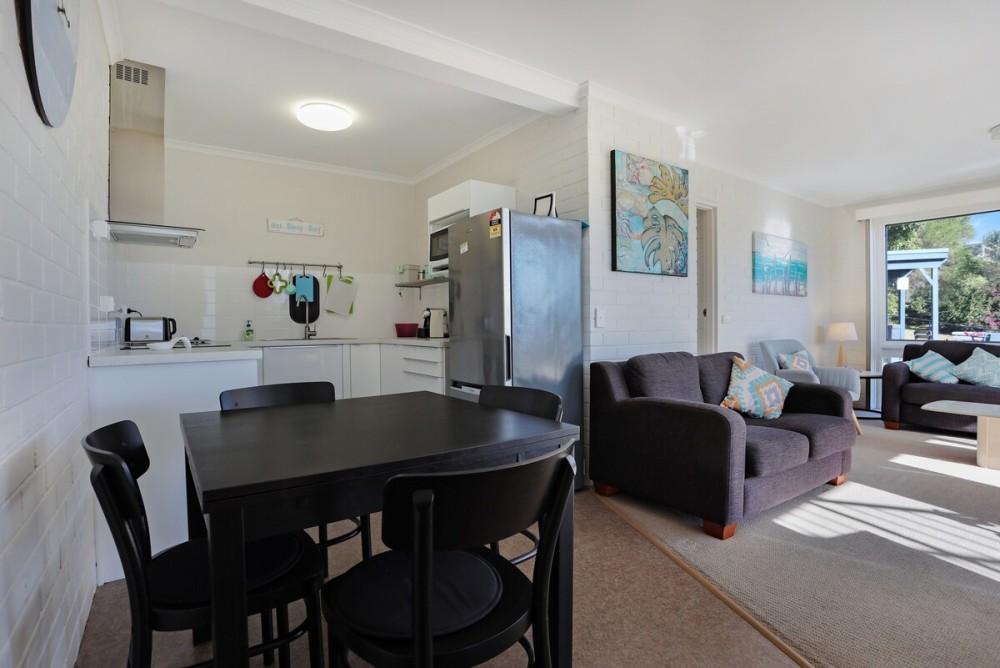 Calendo Apartments - Unit 1 — photo 5