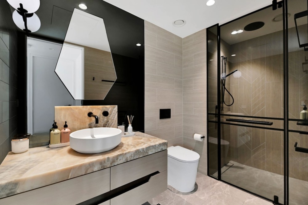 Jewel 27 Luxury 5 Star Beachfront King & Queen — photo 3