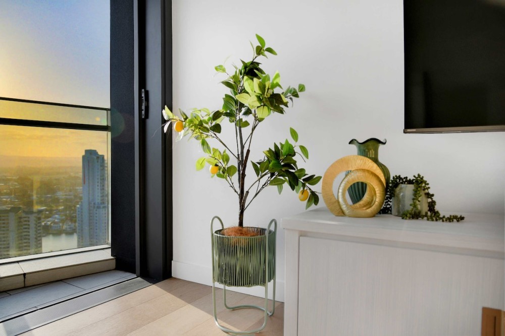 Jewel 27 Luxury 5 Star Beachfront King & Queen — photo 10