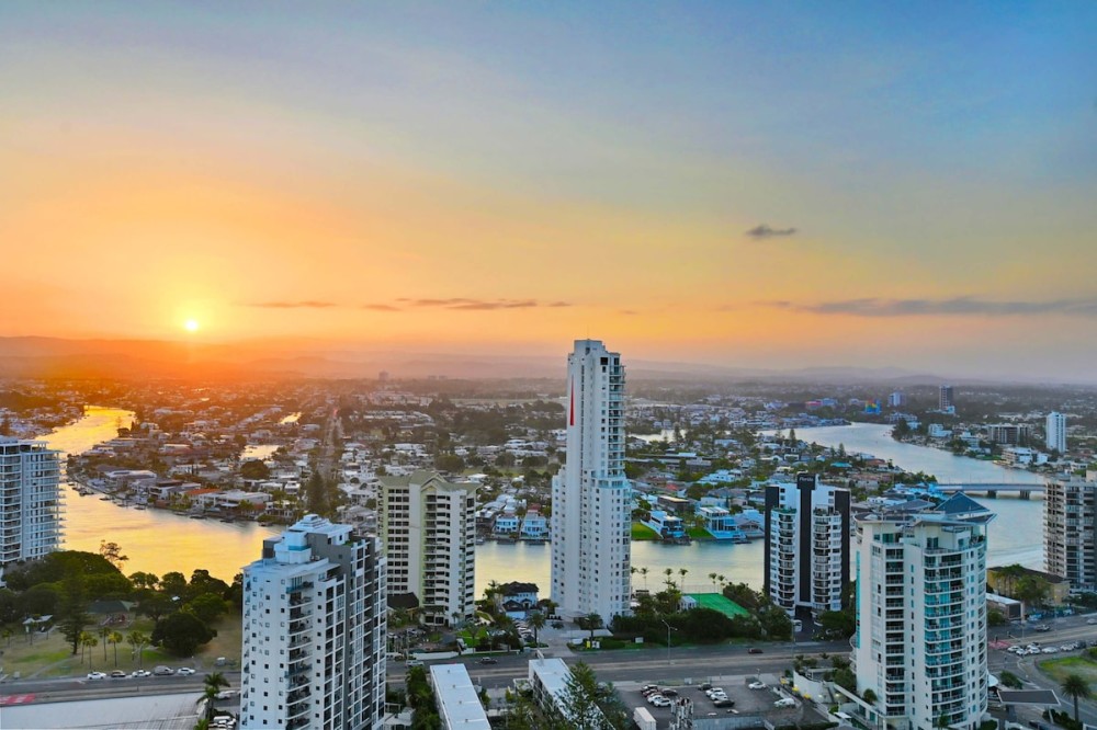 Jewel 27 Luxury 5 Star Beachfront King & Queen — photo 21