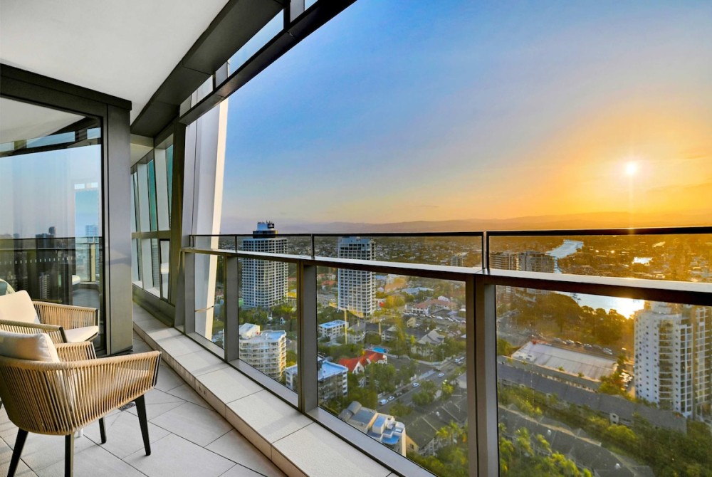 Jewel 27 Luxury 5 Star Beachfront King & Queen — photo 11