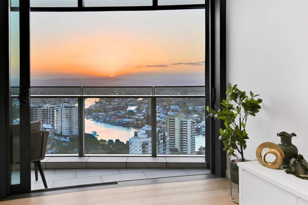 Jewel 27 Luxury 5 Star Beachfront King & Queen — photo 28
