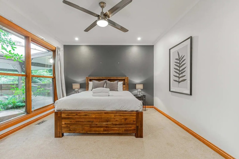 Tranquil 4 bed 2 bath Cottage with fire place — photo 8