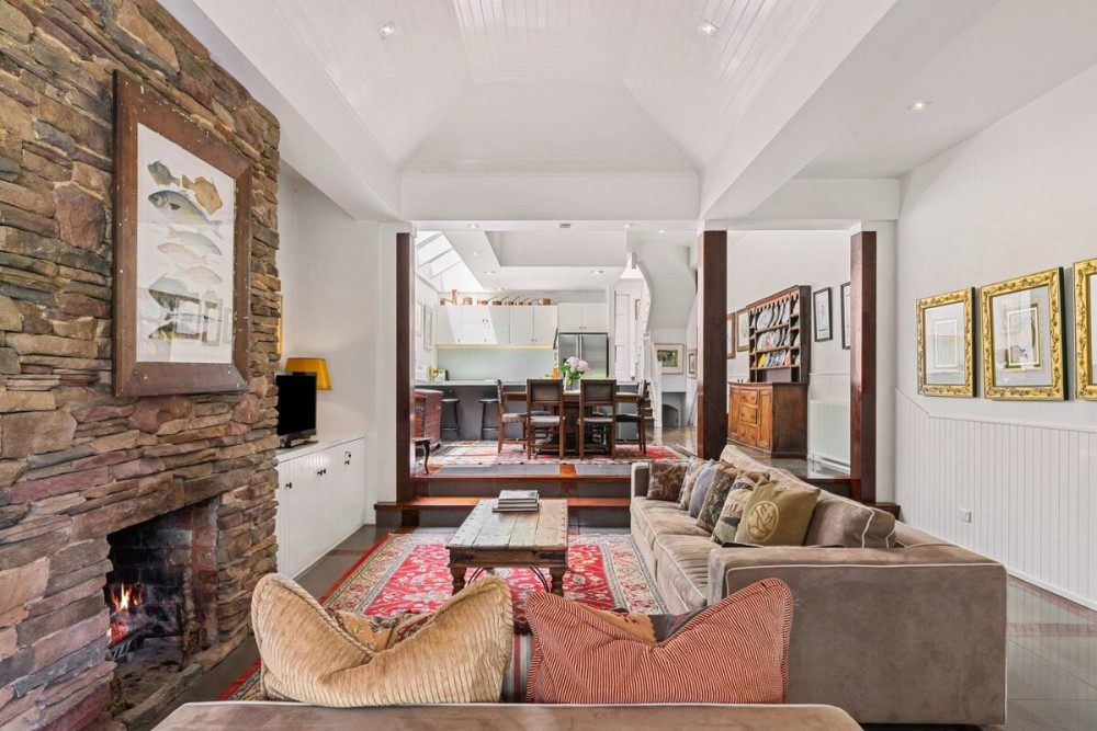 Yarra Cottage | Botanical Gardens & CBD | Carpark — photo 31