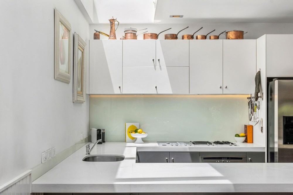 Yarra Cottage | Botanical Gardens & CBD | Carpark — photo 13