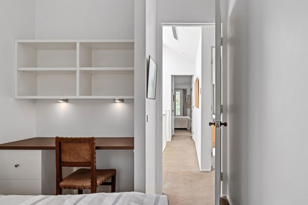 Yarra Cottage | Botanical Gardens & CBD | Carpark — photo 21