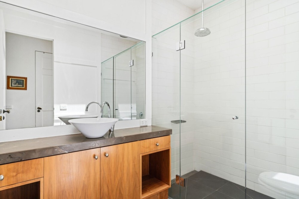 Yarra Cottage | Botanical Gardens & CBD | Carpark — photo 20