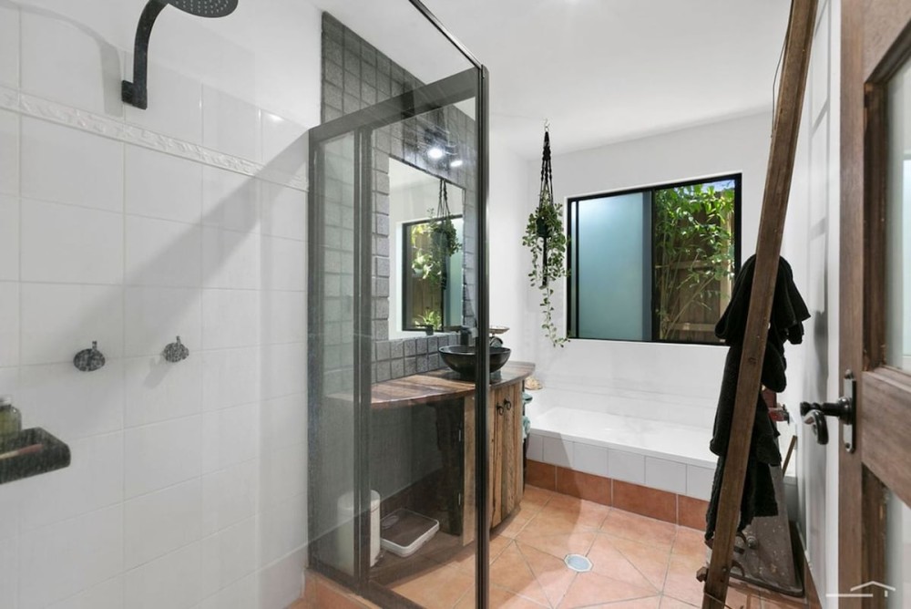 Tropical Escape – Sunshine Beach Retreat — photo 10