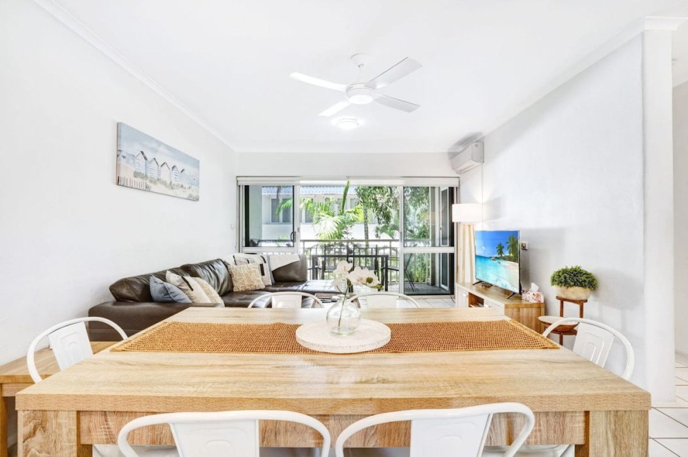 Cozie Homes - Mantaray on Macrossan — photo 5